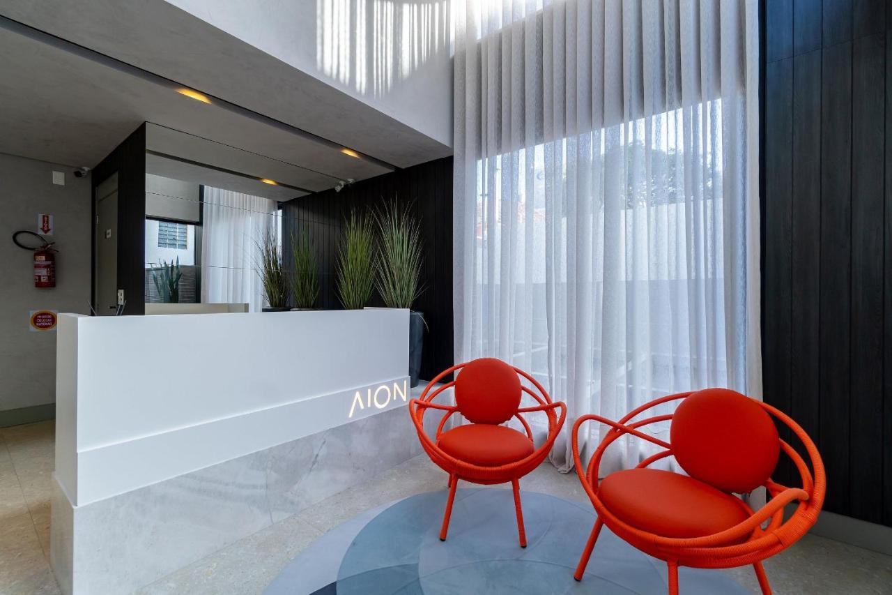 Aion Suítes no Centro de Bombinhas - Moderno Loft com Localização Central Exterior foto